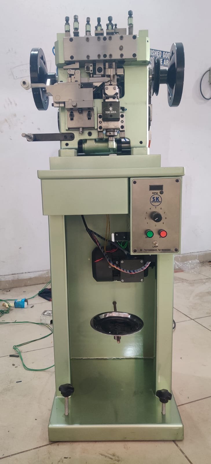 Box Chain Making Machine